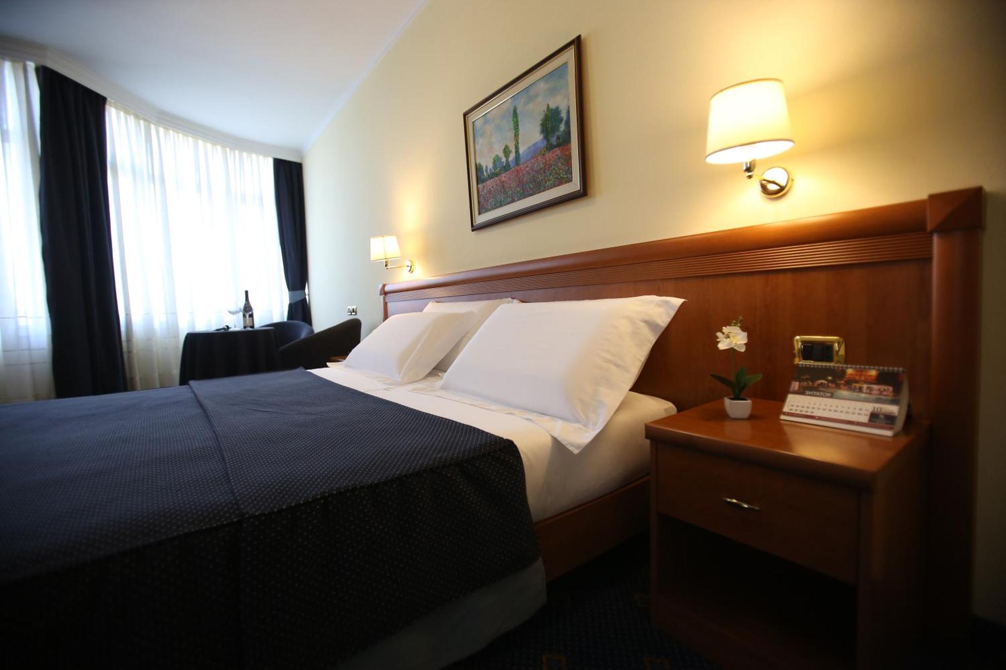 Hotel Continental Vorë Cameră foto