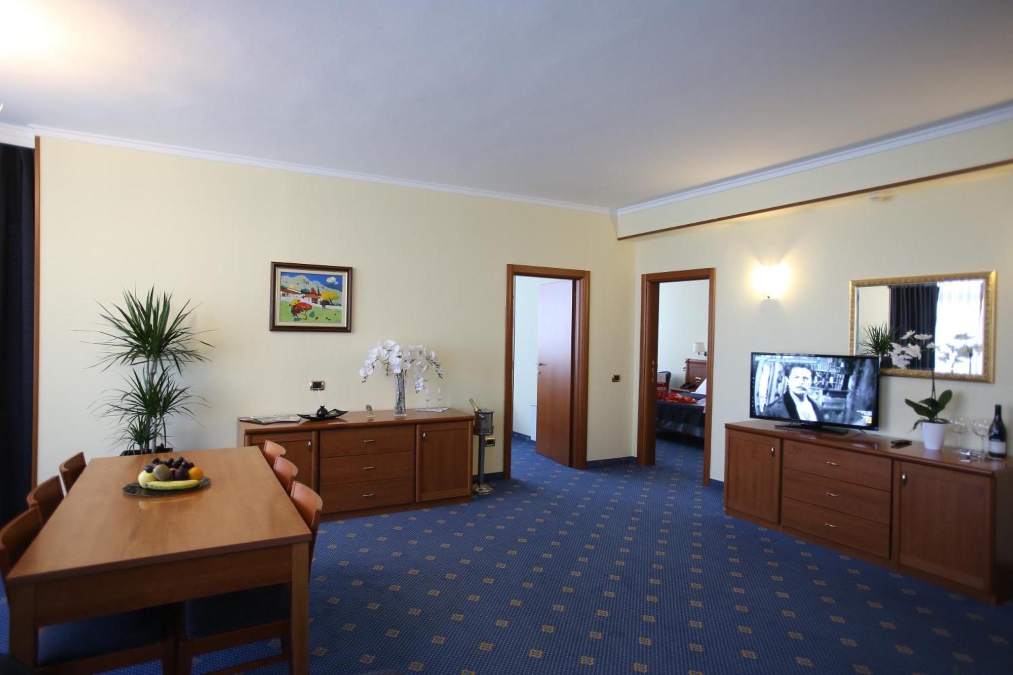 Hotel Continental Vorë Cameră foto