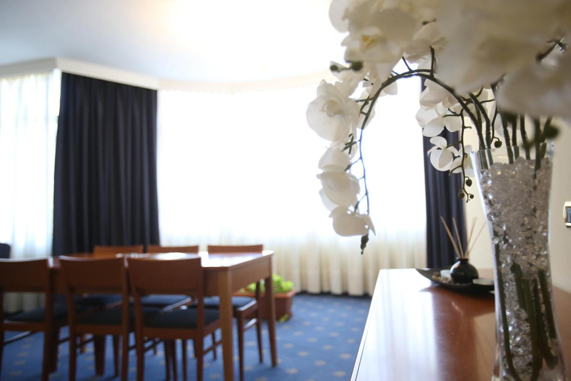 Hotel Continental Vorë Cameră foto